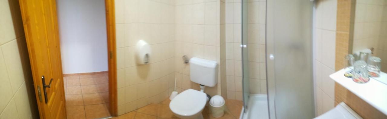 Hotel Aldos Panzio à Farád Extérieur photo
